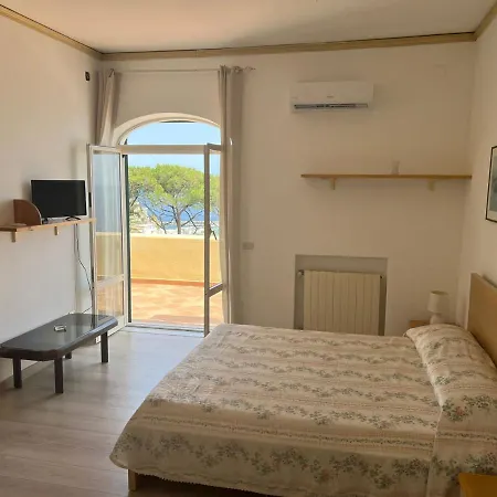 Parco Termale Tropical 住宿加早餐酒店